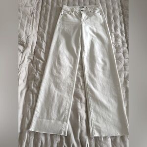 Hidden Logan Dad Jean – White Denim – Size 25 – Raw Hem Cuffable ✨